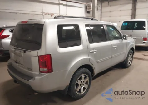 2011 Honda Pilot Touring из США, поврежденный, VIN 5FNYF4H92BB100603